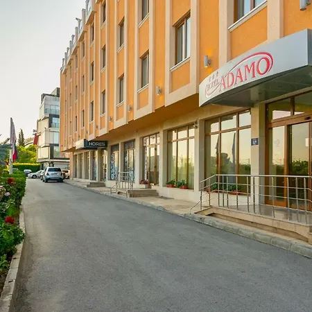 Hotel Adamo 3*