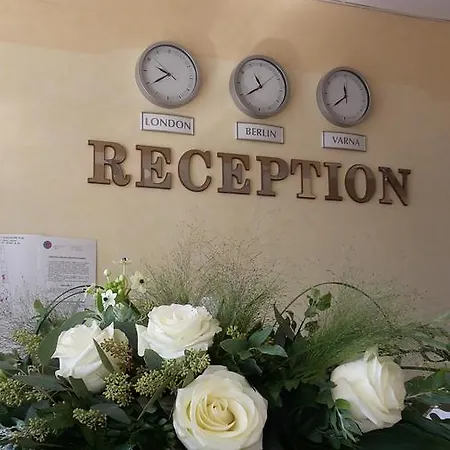 Отель Adamo Варна