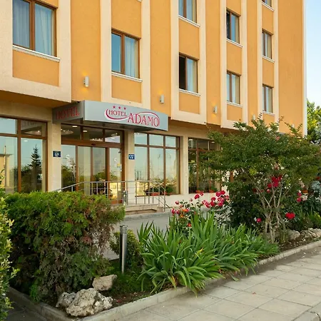Adamo 3* Varna
