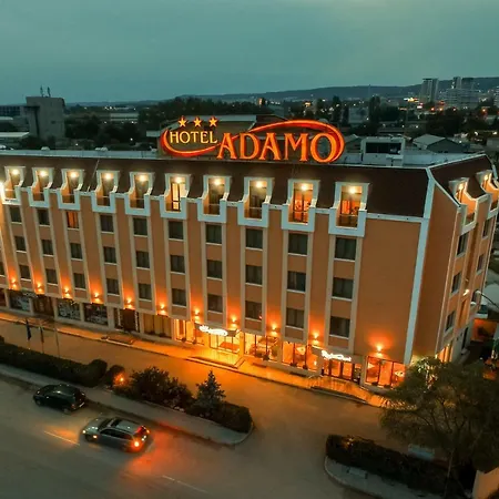 فندق Adamo فارنا
