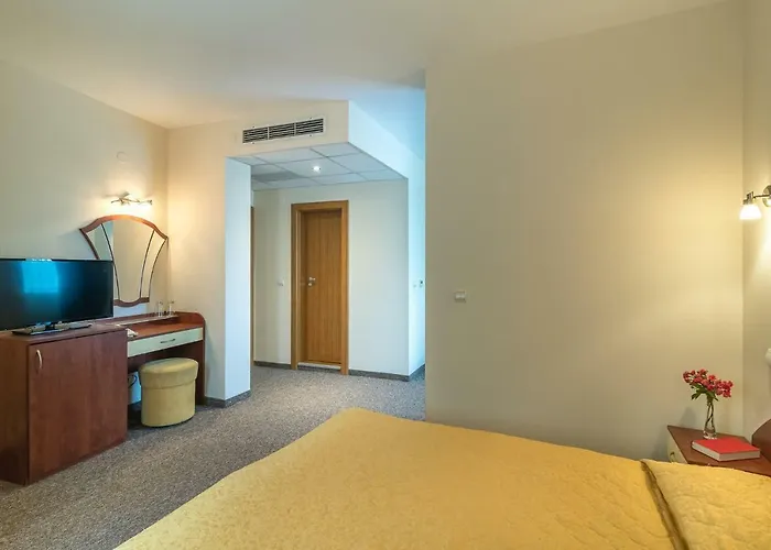 Hotel Adamo 3*