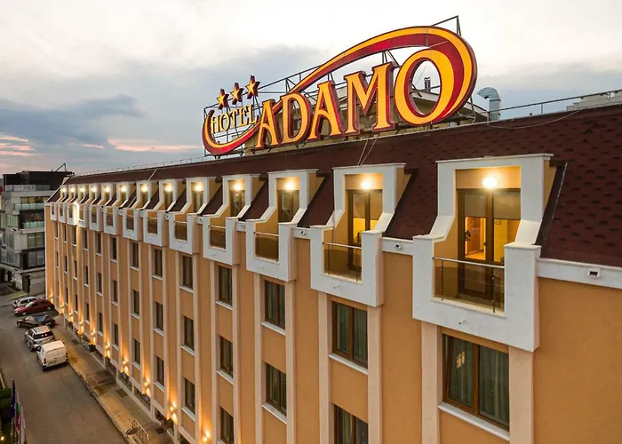 Adamo Hotel 3*