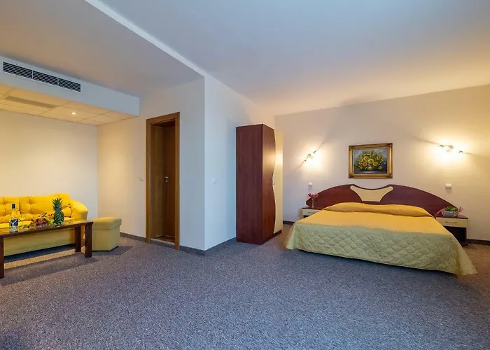Hotel Adamo 3*